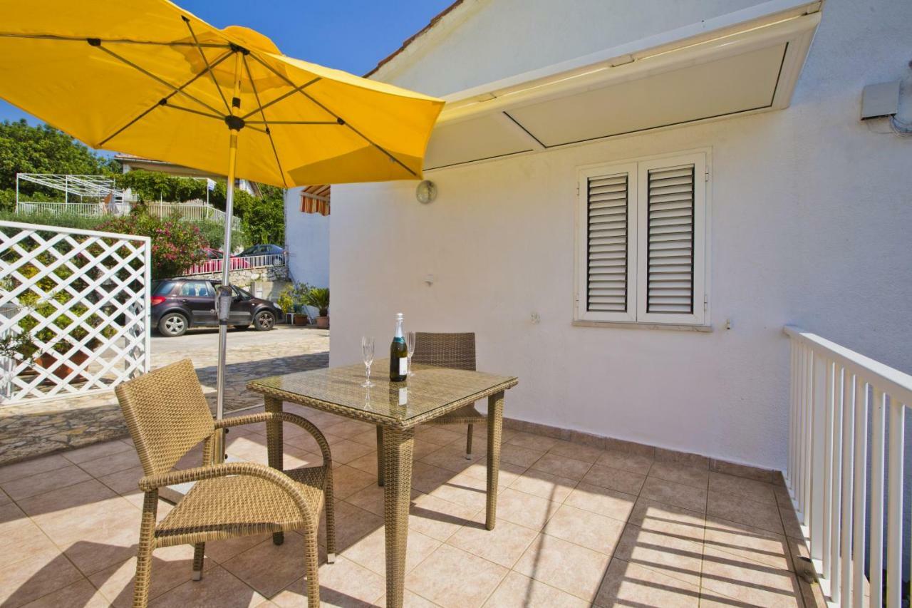 Apartments Hruban Hvar Town Exterior foto
